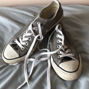 Grey All Star converse!